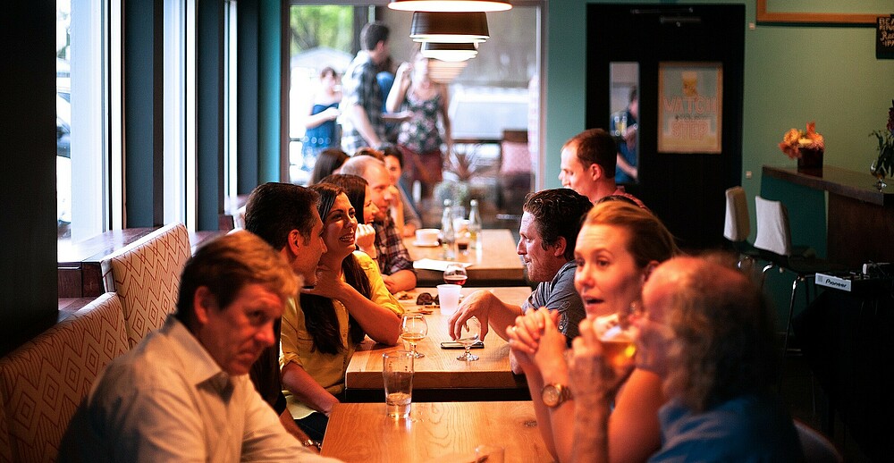 Berlin Networking Scene at table