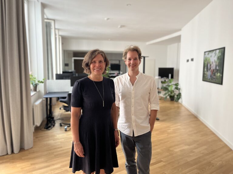 bcause founders Nicole Weyde and Felix Oldenburg